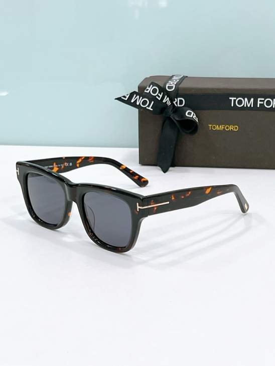 Picture of Tom Ford Sunglasses _SKUfw79120417fw